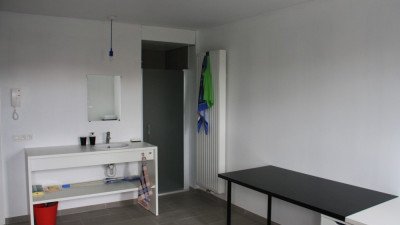 Kot - dans une résidence (étudiante) - Marksesteenweg - Kortrijk - thumbnail