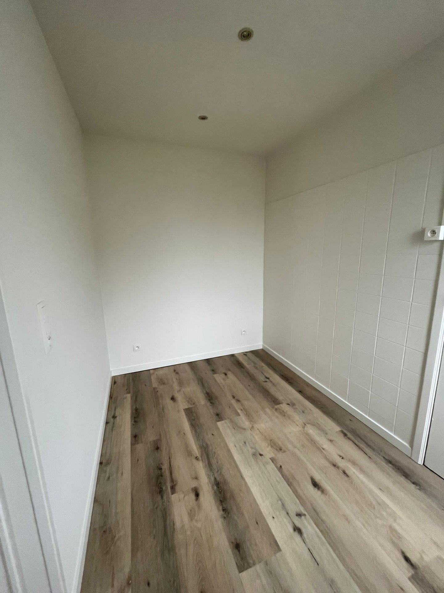 Kot Antwerpen Appartement van 40 m2 aan de Pretstraat voor € 650 per