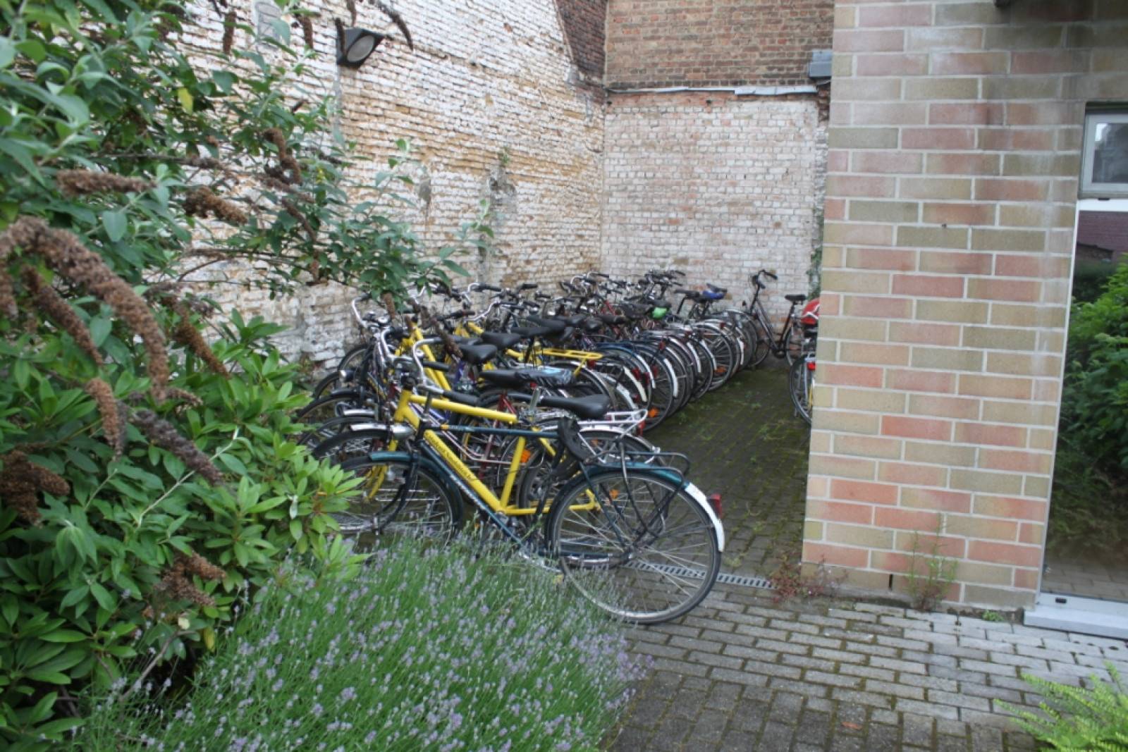 Ghent-Kortrijksepoortstraat-2of9
