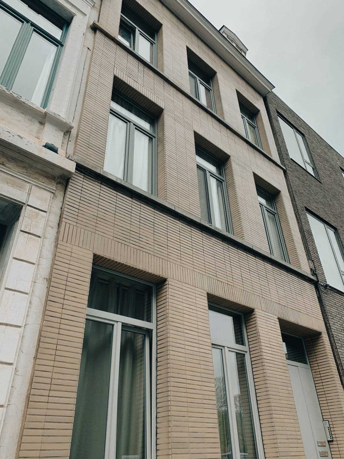 Antwerpen-Admiraal de boisotstraat-1of5