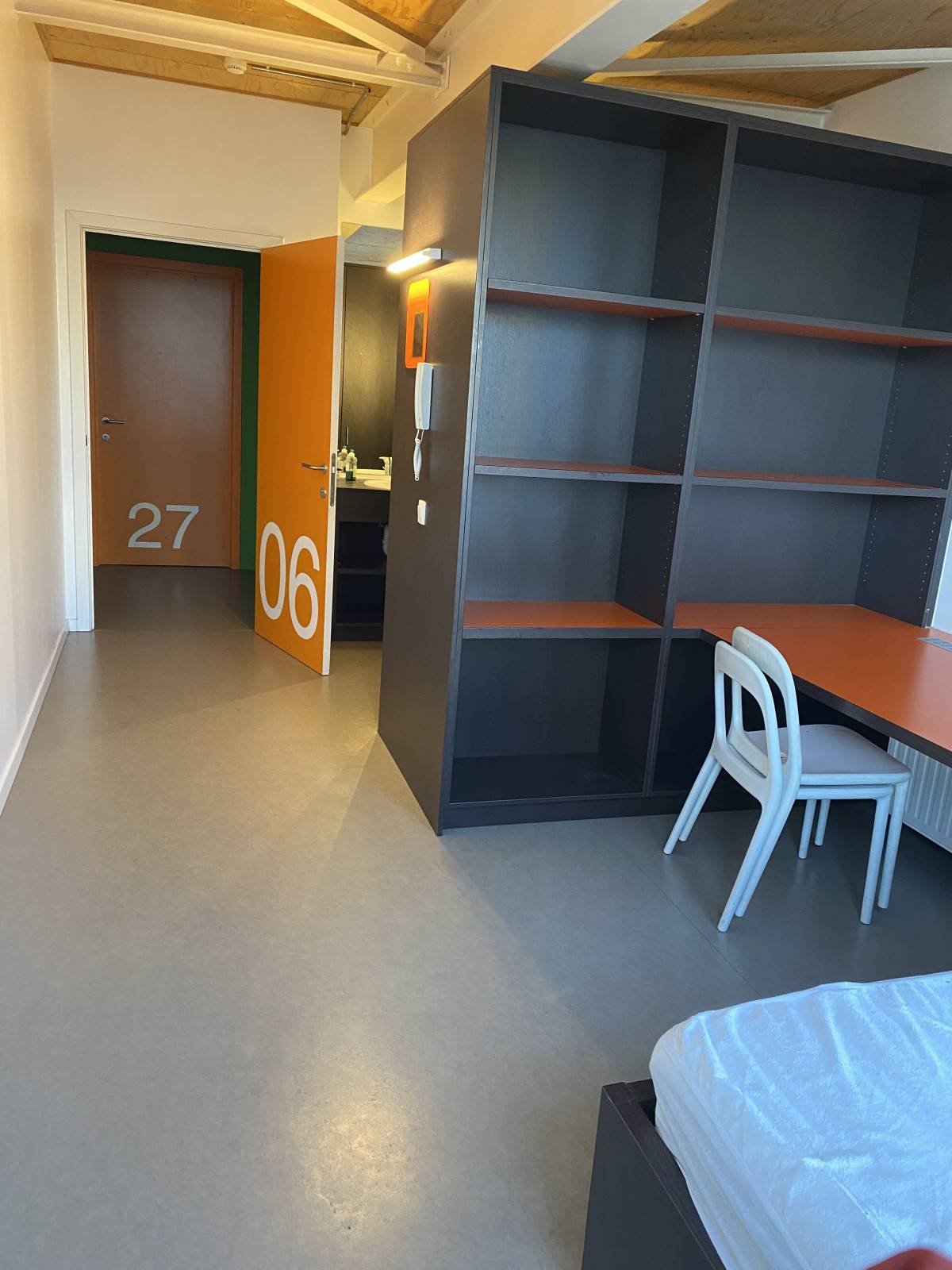 Antwerpen-Mertens En Torfsstraat-7of16