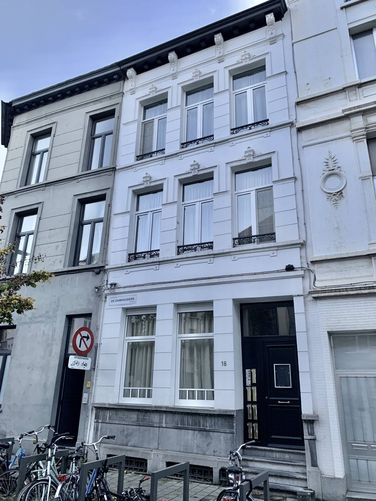 Antwerpen-De Damhouderestraat-1of14