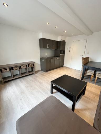 Ghent-Kazernenstraat-2of8