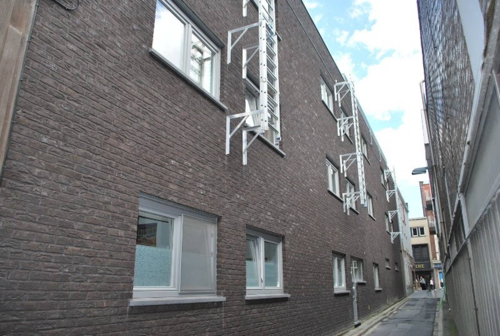 Courtrai-Stovestraat-1of10