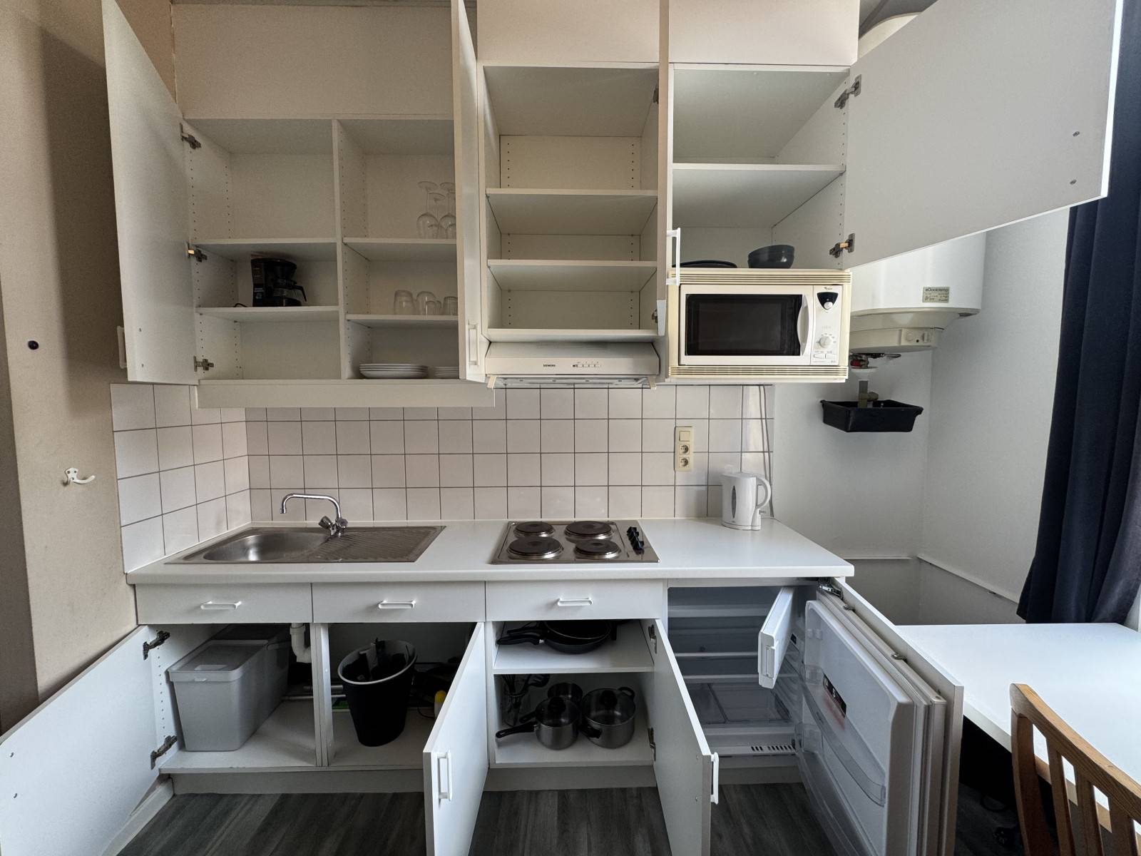 Antwerpen-De Damhouderestraat-8of18