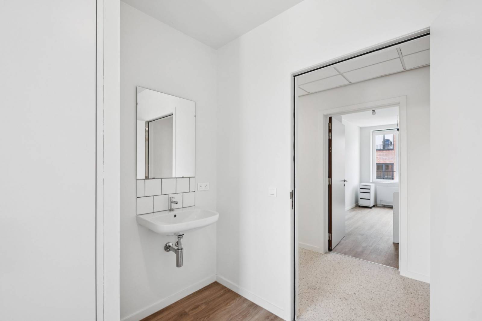 Ghent-Koopvaardijlaan-2of21