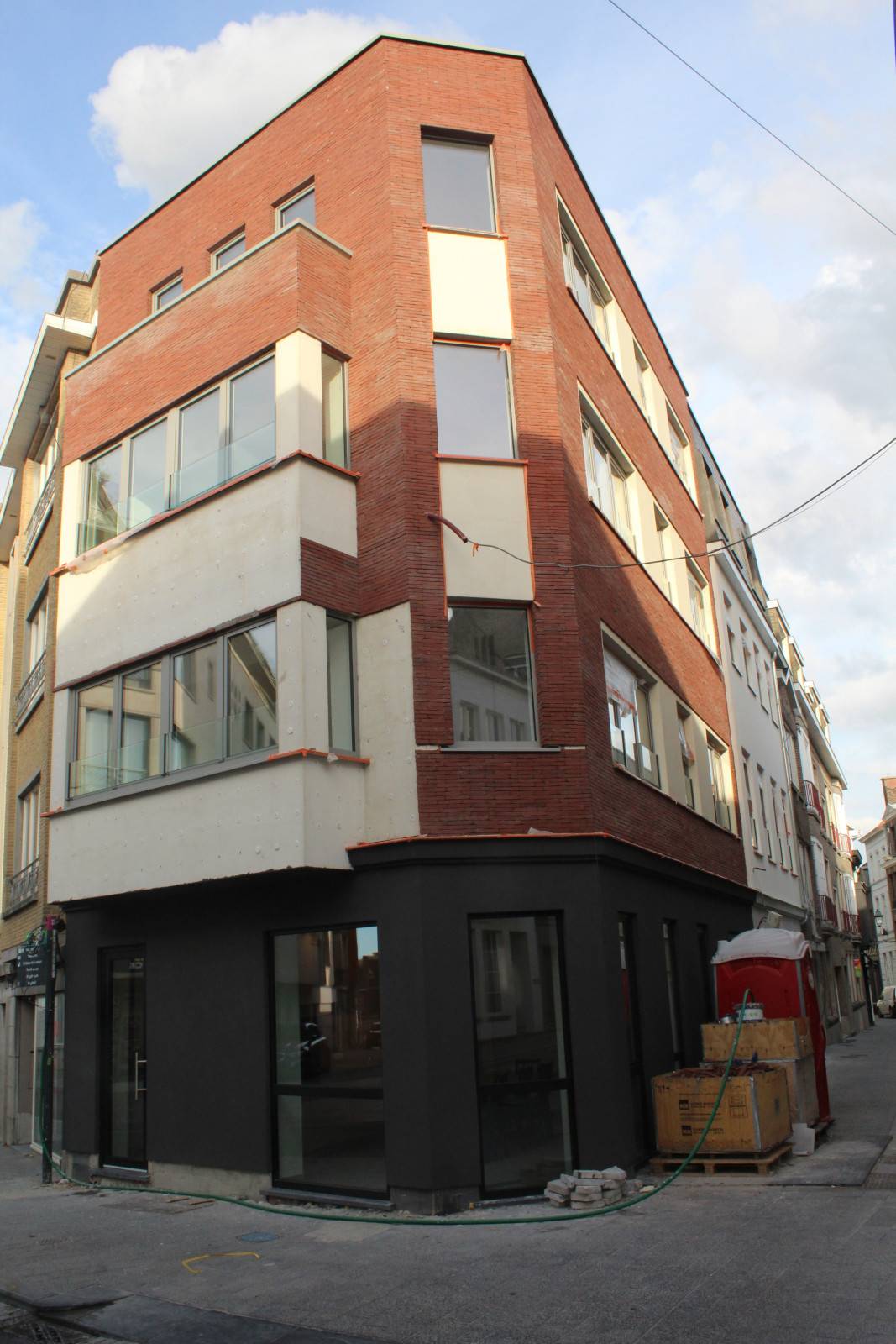 Courtrai-Onze-Lieve-Vrouwestraat-2of7