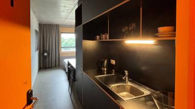 Studio - eigen sanitair en keuken - Boulevard General Jaques - Elsene - thumbnail