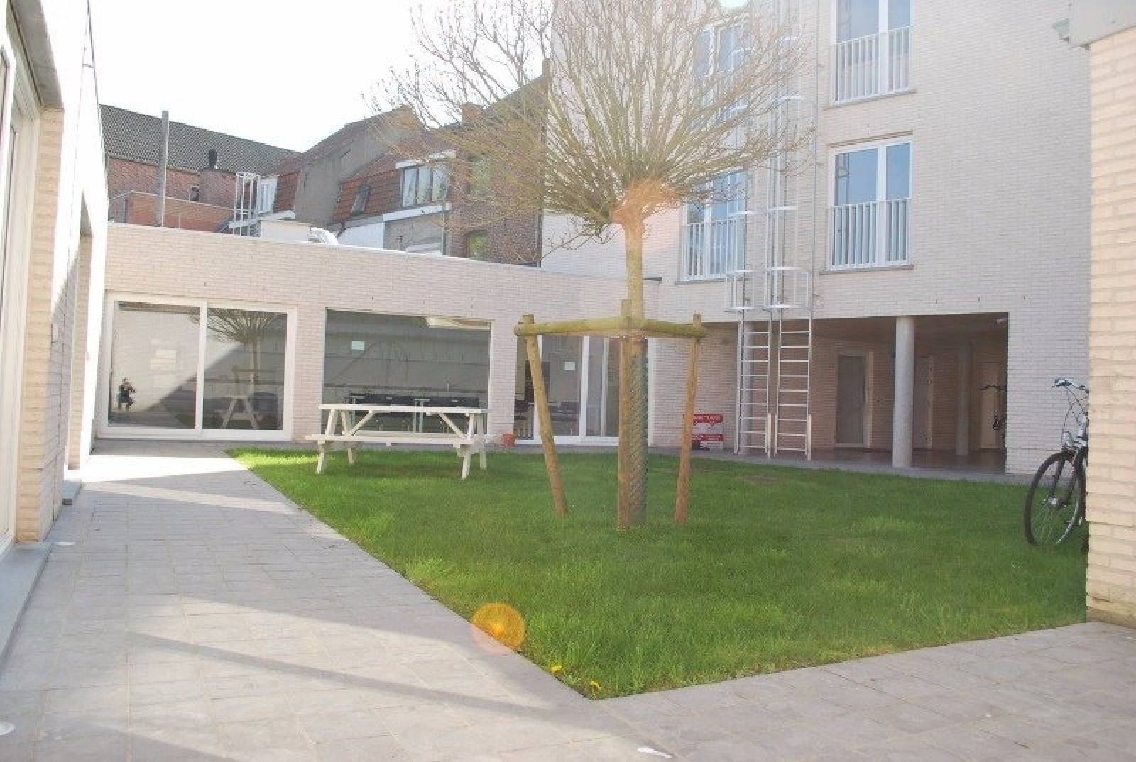 Kortrijk-Sint-Denijsestraat-1of16