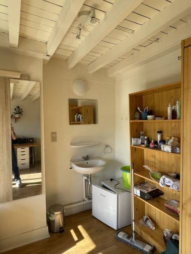Wilrijk (Antwerpen)-Doornstraat-4of8