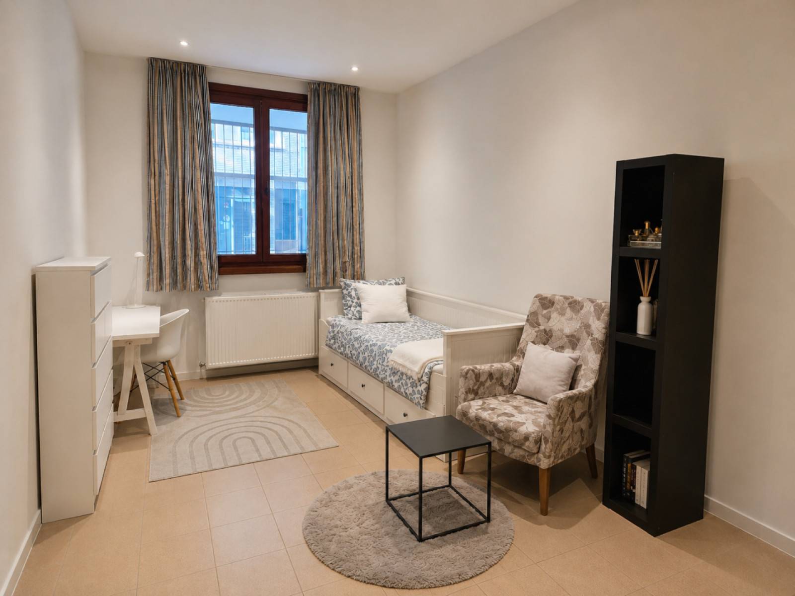 Anvers-Pieter Van Hobokenstraat-1of8