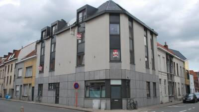 Room - in a larger (student)building - Vaartstraat - Kortrijk - thumbnail
