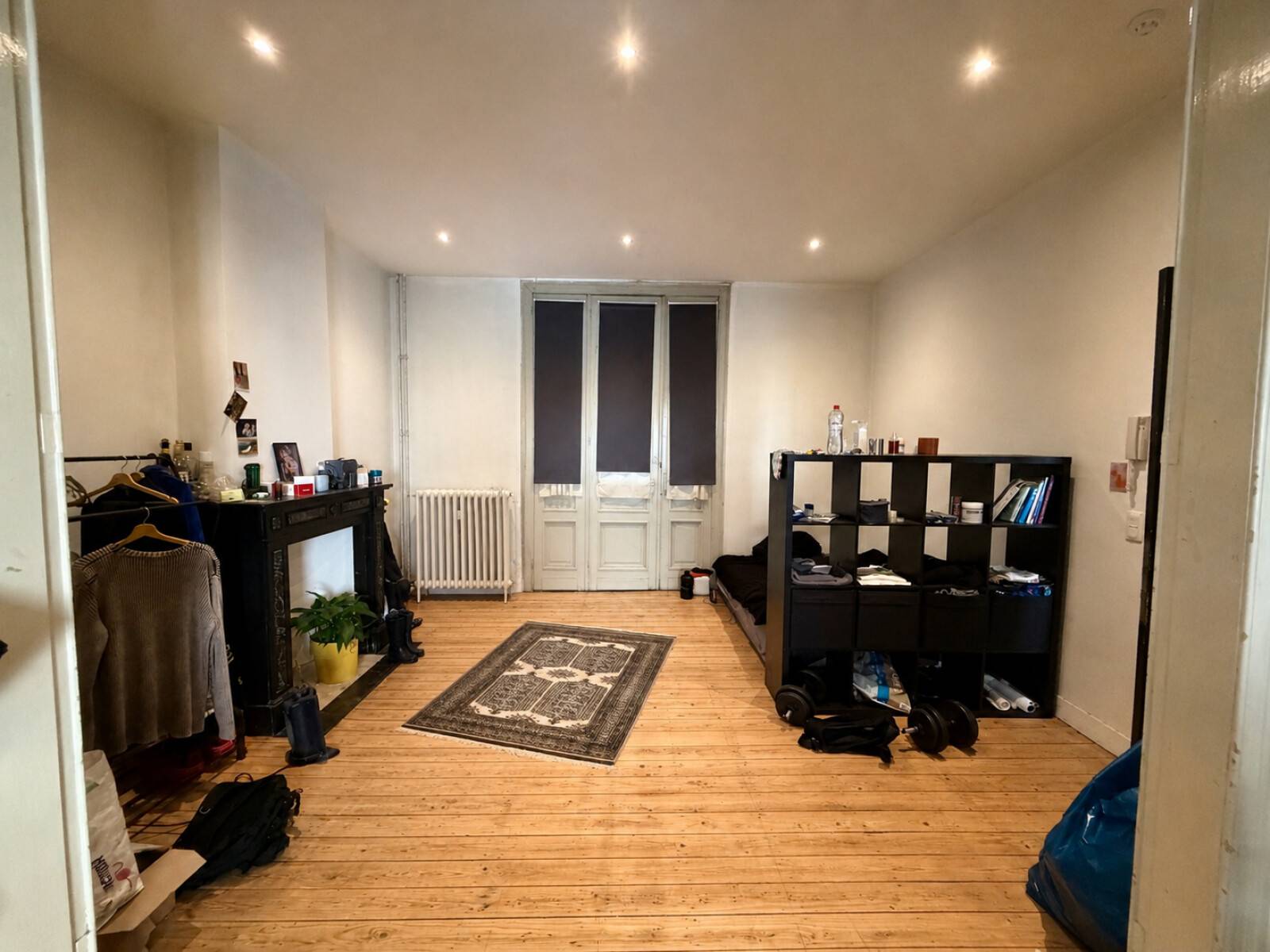 Antwerp-Van Boendalestraat-1of5