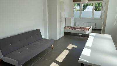 Studio - eigen sanitair en keuken - Koornbloemstraat - Wilrijk (Antwerpen) - thumbnail