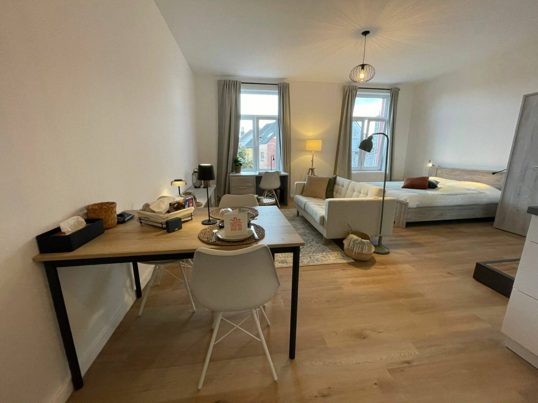 Gent-Keizer Karelstraat-1of12