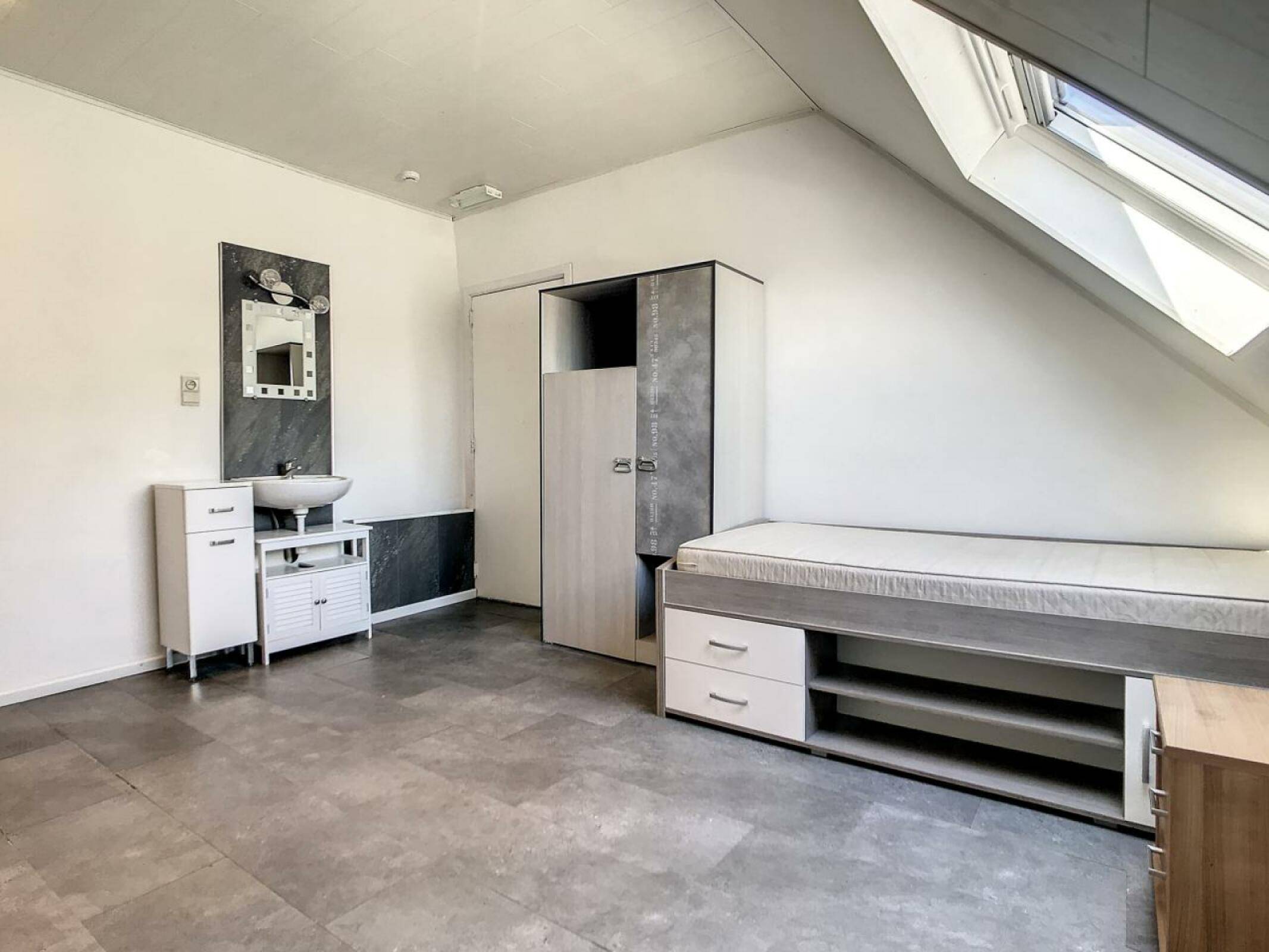 Antwerpen-Van Geertstraat-1of10