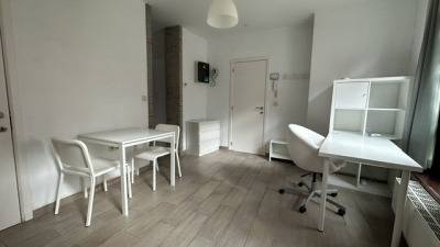 Studio - salle de bain et cuisine privées - Naamsestraat - Leuven - thumbnail