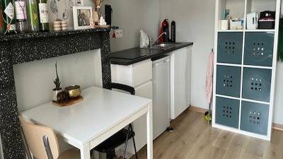 Room - in house or flat - Koninginfabiolalaan - Gent - thumbnail