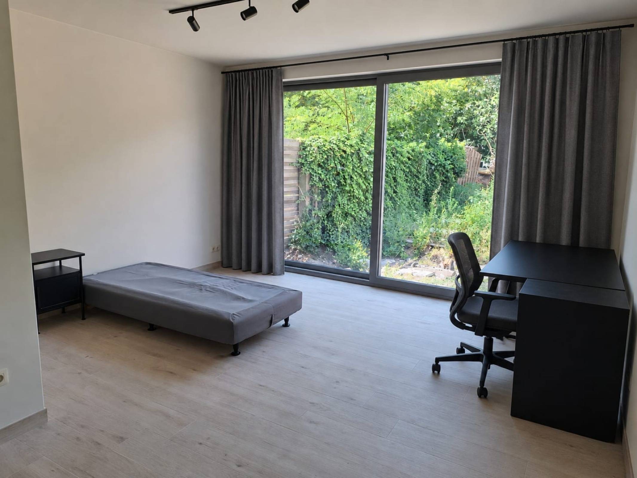 Merelbeke-Jozef Hebbelynckstraat-1of6