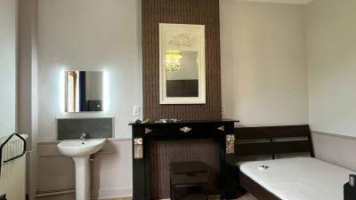 Kot - dans une maison privée - Boulevard Albert-Elisabeth - Mons - thumbnail