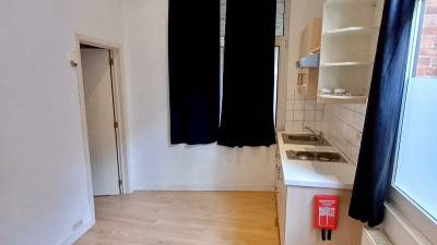 Studio - eigen sanitair en keuken - Keistraat - Antwerpen - thumbnail