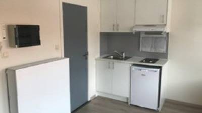 Studio - salle de bain et cuisine privées - Zomerstraat - Hasselt - thumbnail