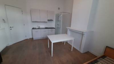 Studio - eigen sanitair en keuken - Kortrijksesteeenweg - Gent - thumbnail