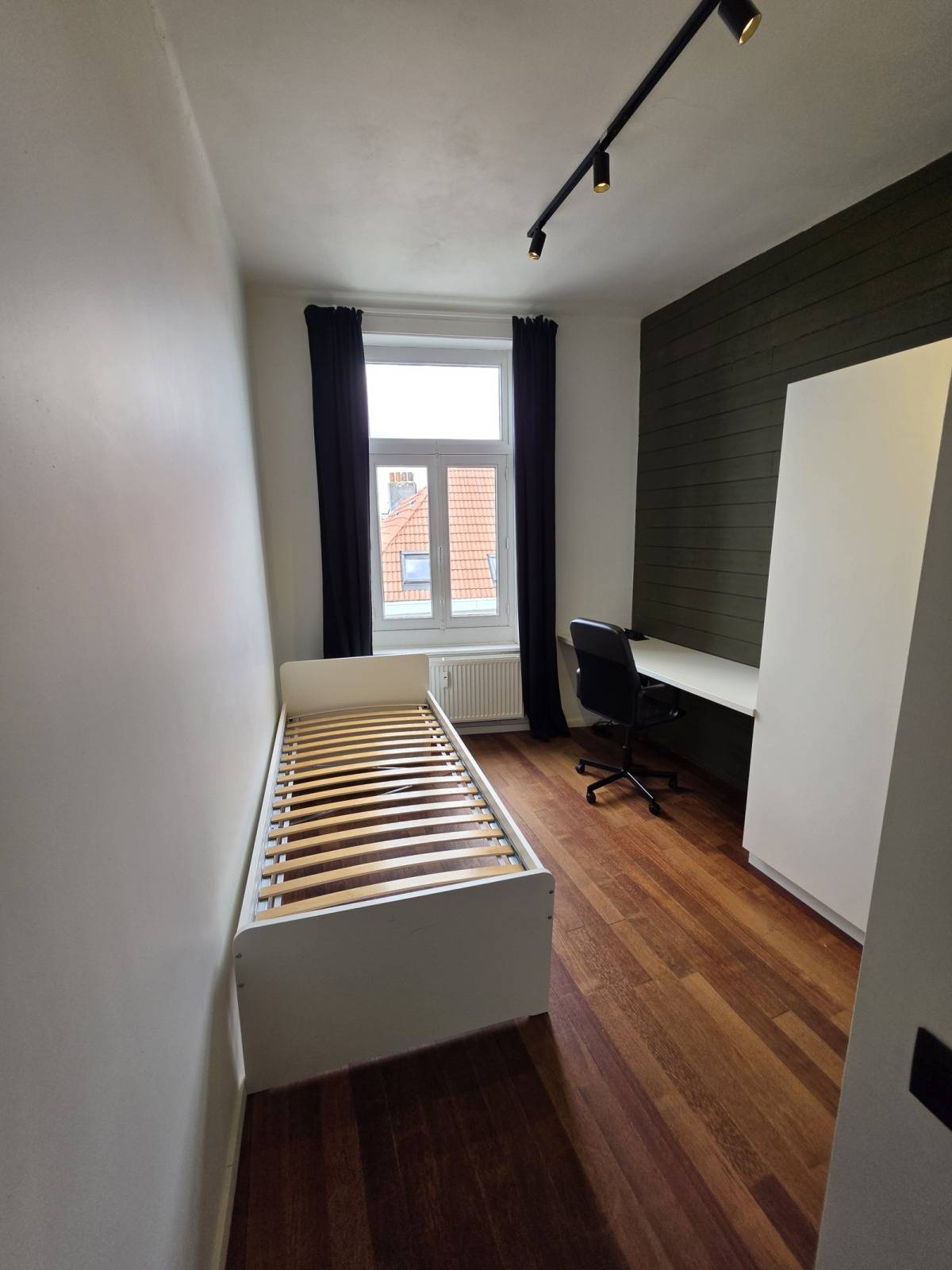 Antwerpen-Lange Brilstraat-1of6
