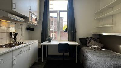 Studio - eigen sanitair en keuken - De Damhouderestraat - Antwerpen - thumbnail