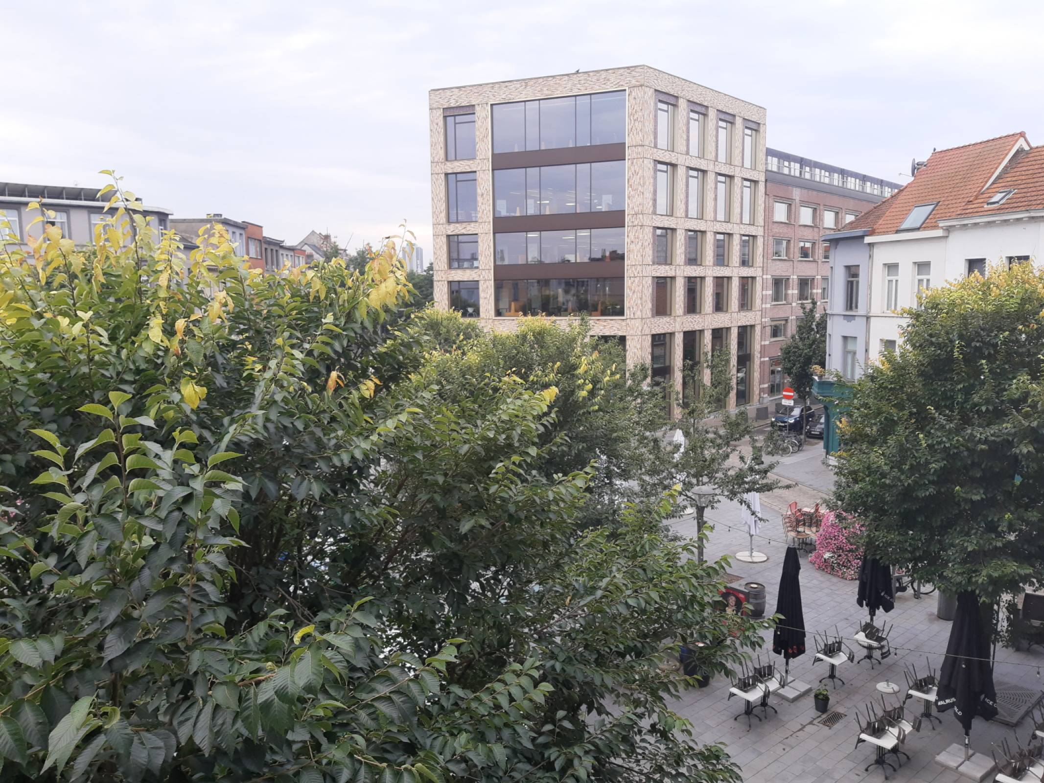 Antwerpen-Troonplaats-1of11