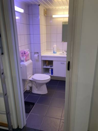 Antwerpen-Aalmoezenierstraat-4of7