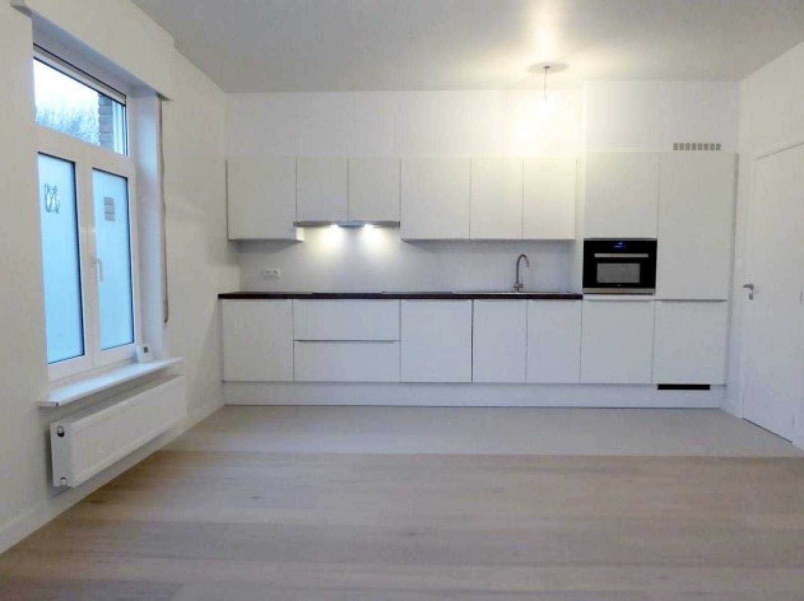 Gent-Cyrille Van De Veegaetestraat-1of9