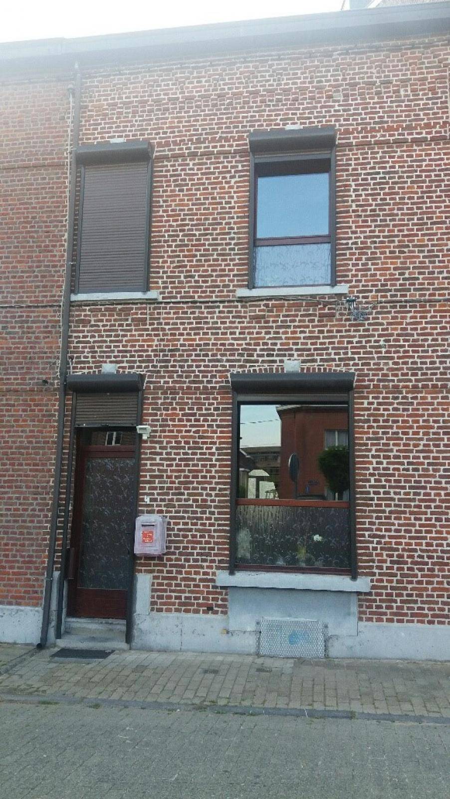 Montignies-sur-Sambre (Charleroi)-Place Vandervelde-4of5