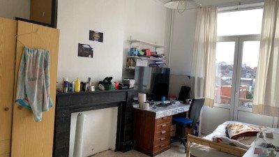 Kot - in een woonhuis - Zomerstraat - Elsene - thumbnail