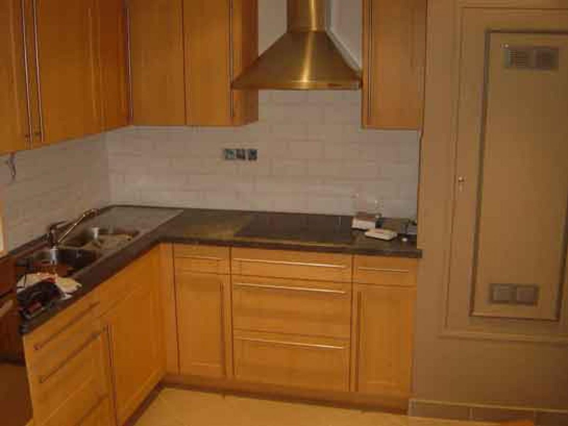 Kot Koekelberg Gedeeld huis van 12 m2 aan de Jules Besme voor € 539