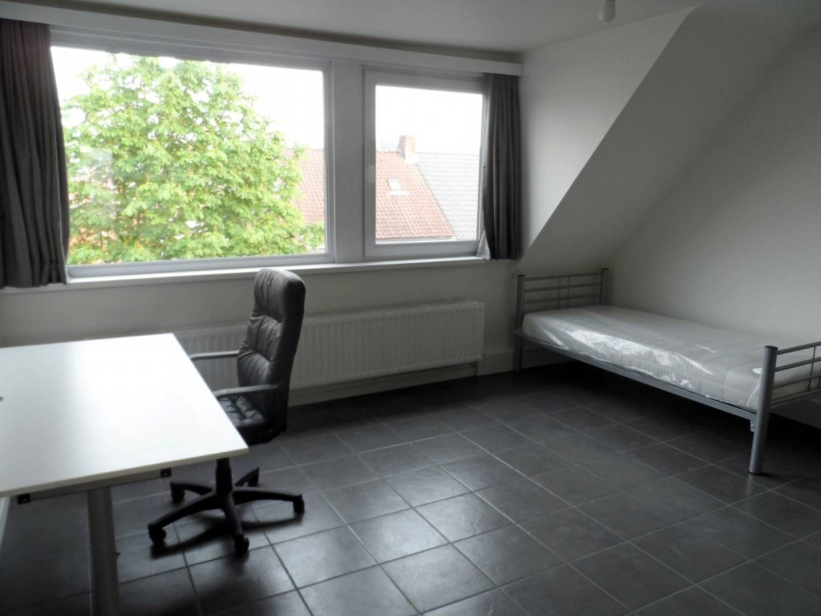 Turnhout-Steenweg Op Gierle-1of5