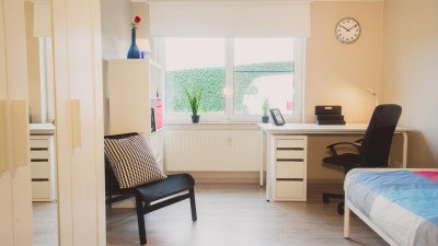 Studio - salle de bain et cuisine privées - Nierstraat - Diepenbeek - thumbnail